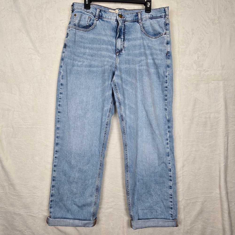 Anthropologie Pilcro Women's Light Wash Straight Leg Jeans Size 31 relaxed fit
